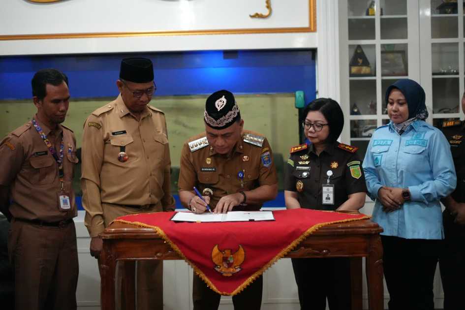 Perkuat Legalitas dan Pelayanan, Pemkot Metro dan Kejari Metro Perpanjang MoU Penanganan Hukum