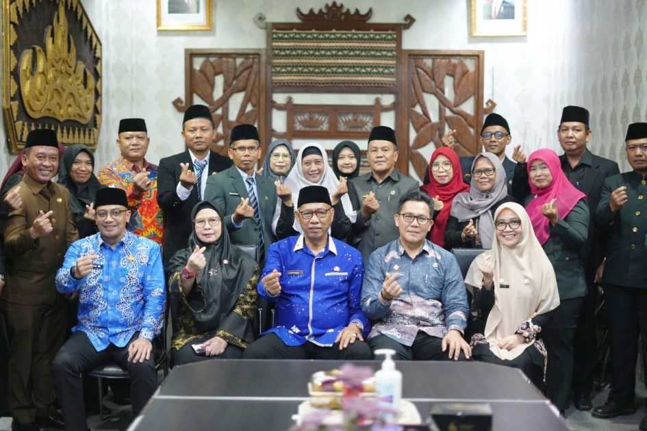 Pemkot Metro Lantik 17 Pejabat, Dorong Birokrasi Lebih Adaptif dan Berintegritas