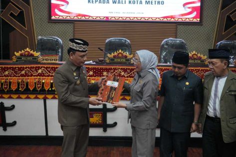 Terima Rekomendasi DPRD atas LKPJ 2025, Wali Kota Metro Paparkan 4 Langkah Strategis Pembangunan