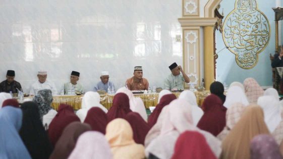 Hadiri Pengajian Sentral Annisa, Wali Kota Metro Ajak Warnganya Jaga Silaturahmi Lewat Pengajian Rutin