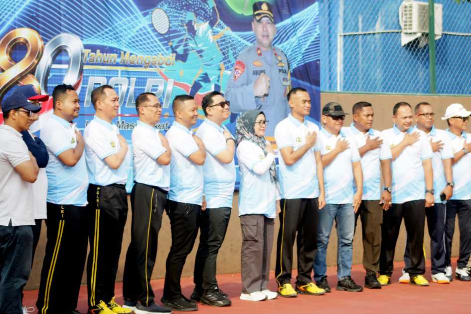 Wakil Wali Kota Metro Hadiri Pembukaan Turnamen Tenis Kapolres Cup 2026