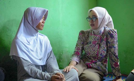 KOTA METRO BERANGKATKAN 13 CALON SISWA SEKOLAH RAKYAT, WAGUB JIHAN TINJAU LANGSUNG CALON PESERTA