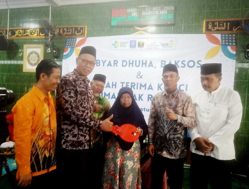Lazismu Kota Metro Serahkan Rumah Layak Huni, Pemkot Apresiasi Semangat Gotong Royong Muhammadiya