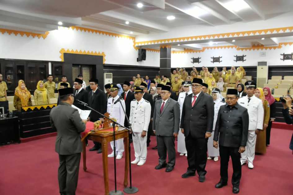 Pemkot Metro Lantik 34 Pejabat, Dorong ASN Adaptif dan Inovatif Hadapi Tantangan Pelayanan Publik
