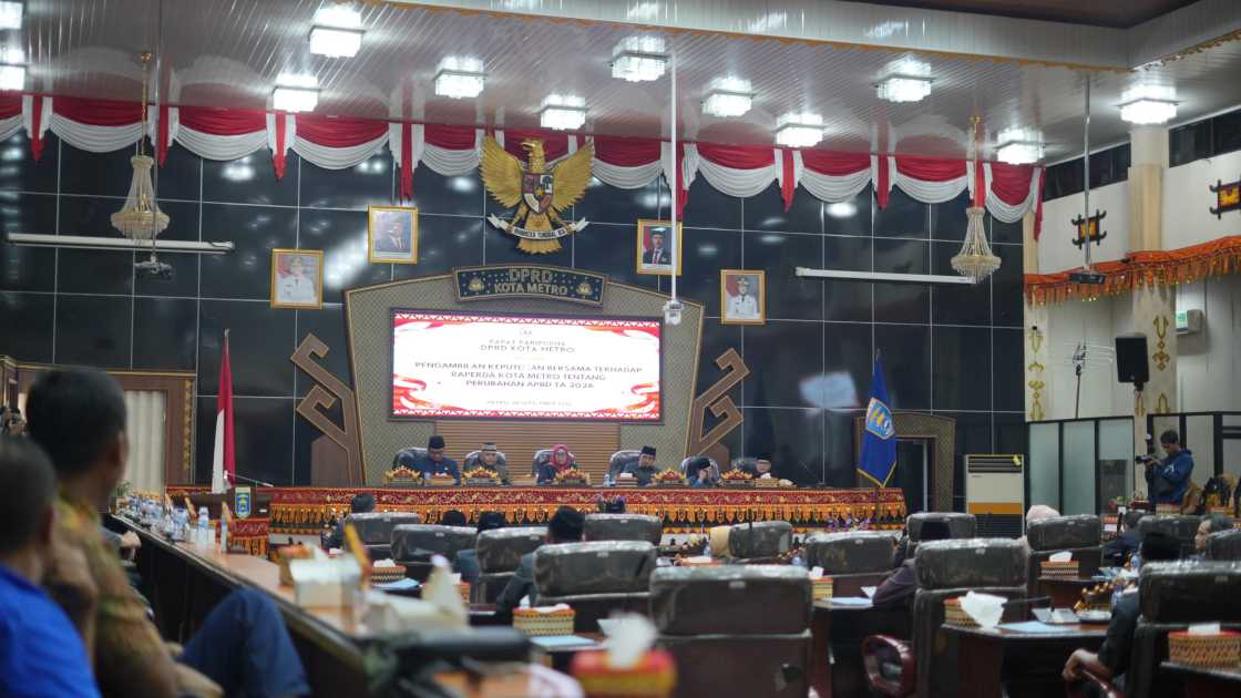 Pemkot Metro dan DPRD Sepakati Raperda Perubahan APBD 2026